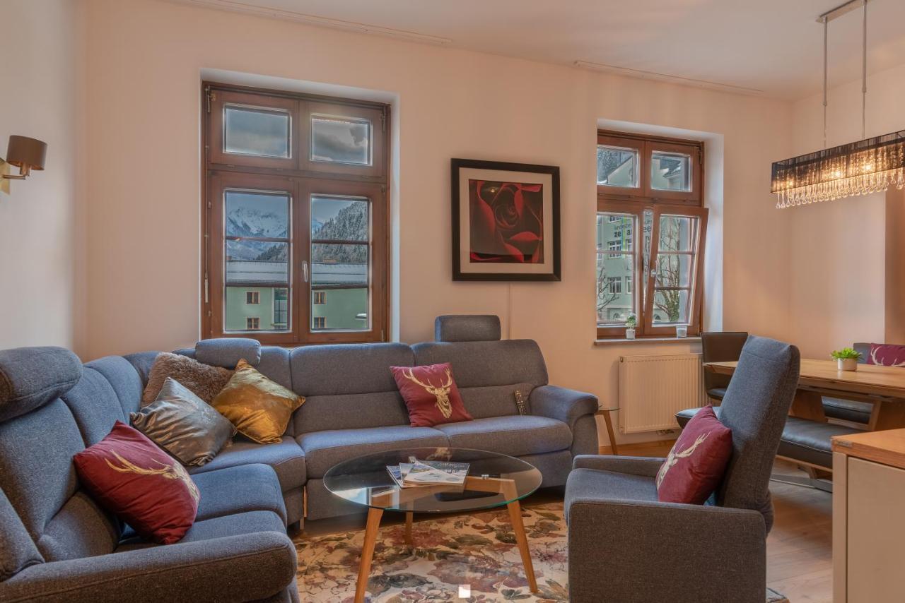 Post Residence Apartments By All In One Apartments ツェル アム ゼー エクステリア 写真