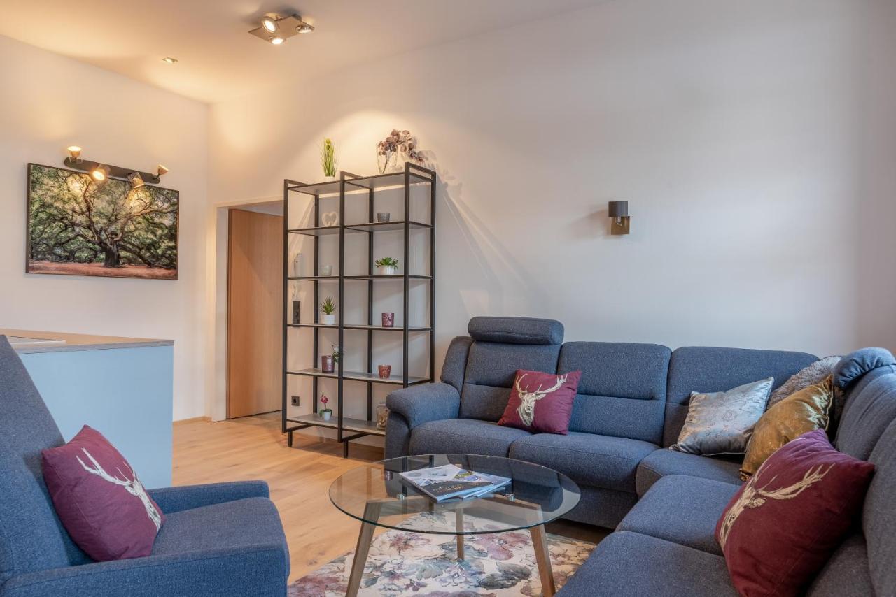 Post Residence Apartments By All In One Apartments ツェル アム ゼー エクステリア 写真