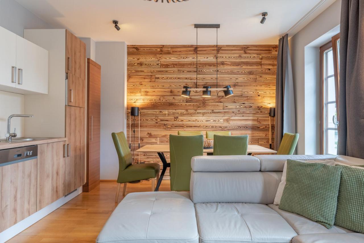 Post Residence Apartments By All In One Apartments ツェル アム ゼー エクステリア 写真