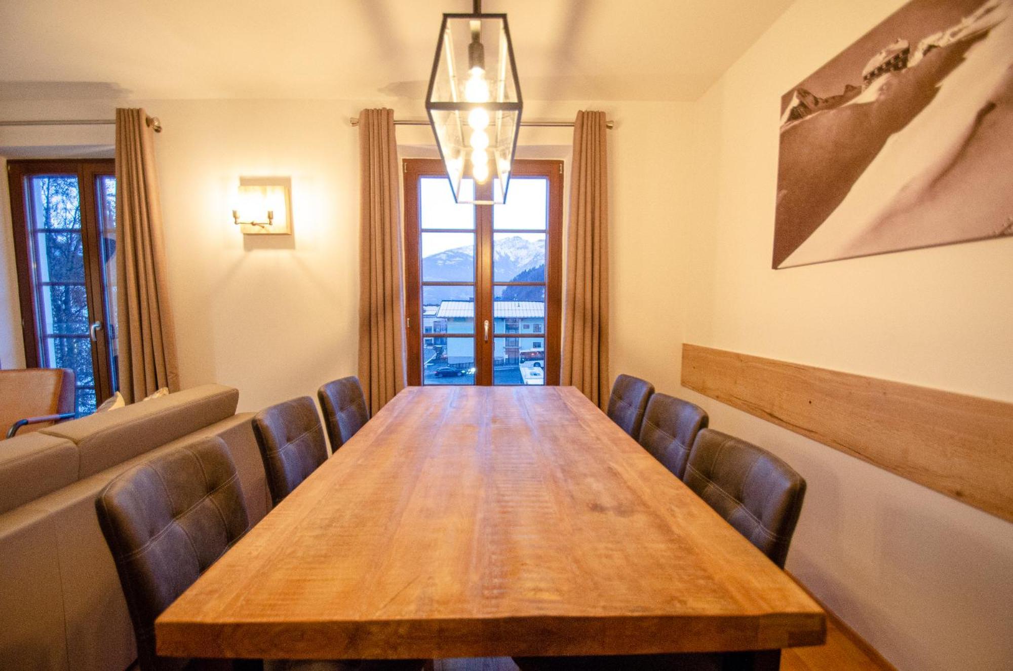 Post Residence Apartments By All In One Apartments ツェル アム ゼー 部屋 写真